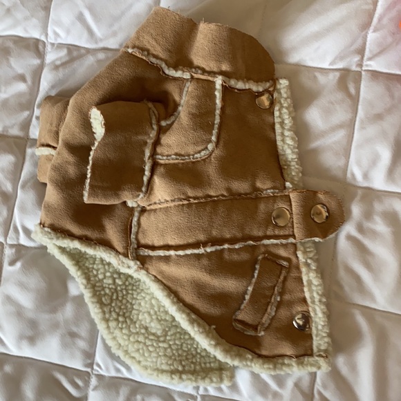Doggy suede like sweater/jacket - Picture 8 of 8
